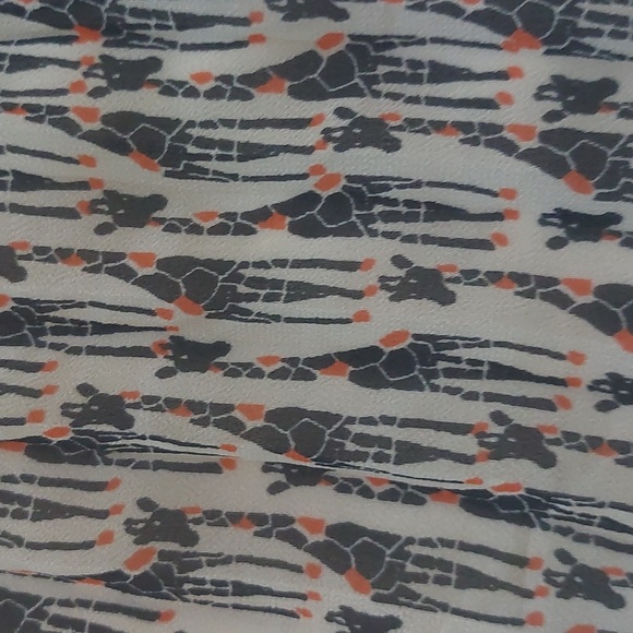 G H BASS & CO NWT women's size 12 flowy lined left side zipper giraffe pattern. - Picture 6 of 7